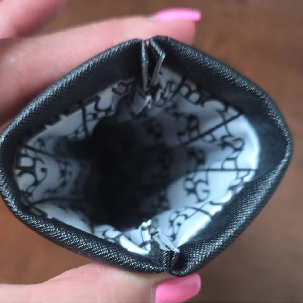 BCBGMAXAZRIA Black Faux Leather Eyeglass Pouch Felt Lining for Glasses